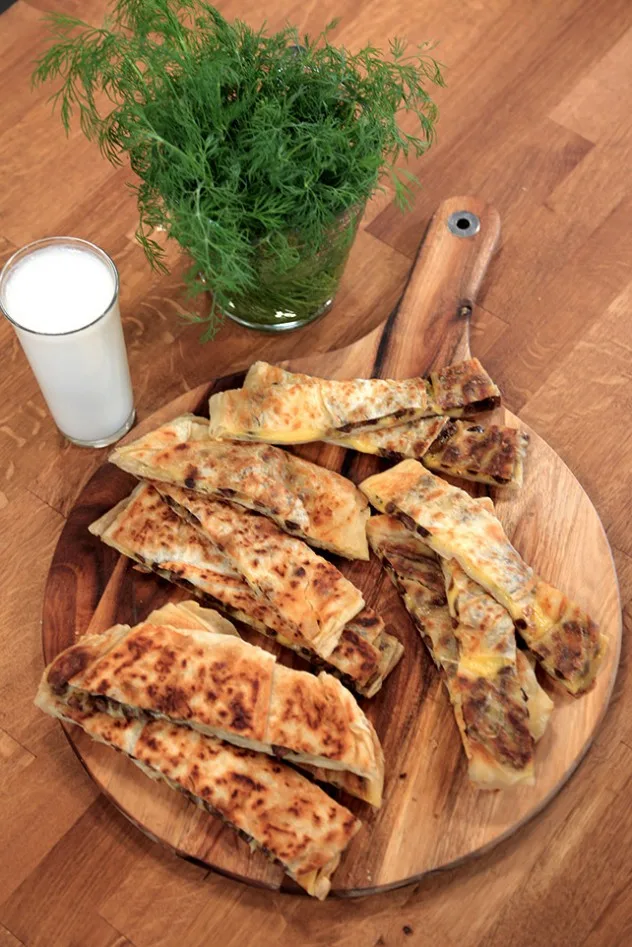 Kaşarlı Kavurmali