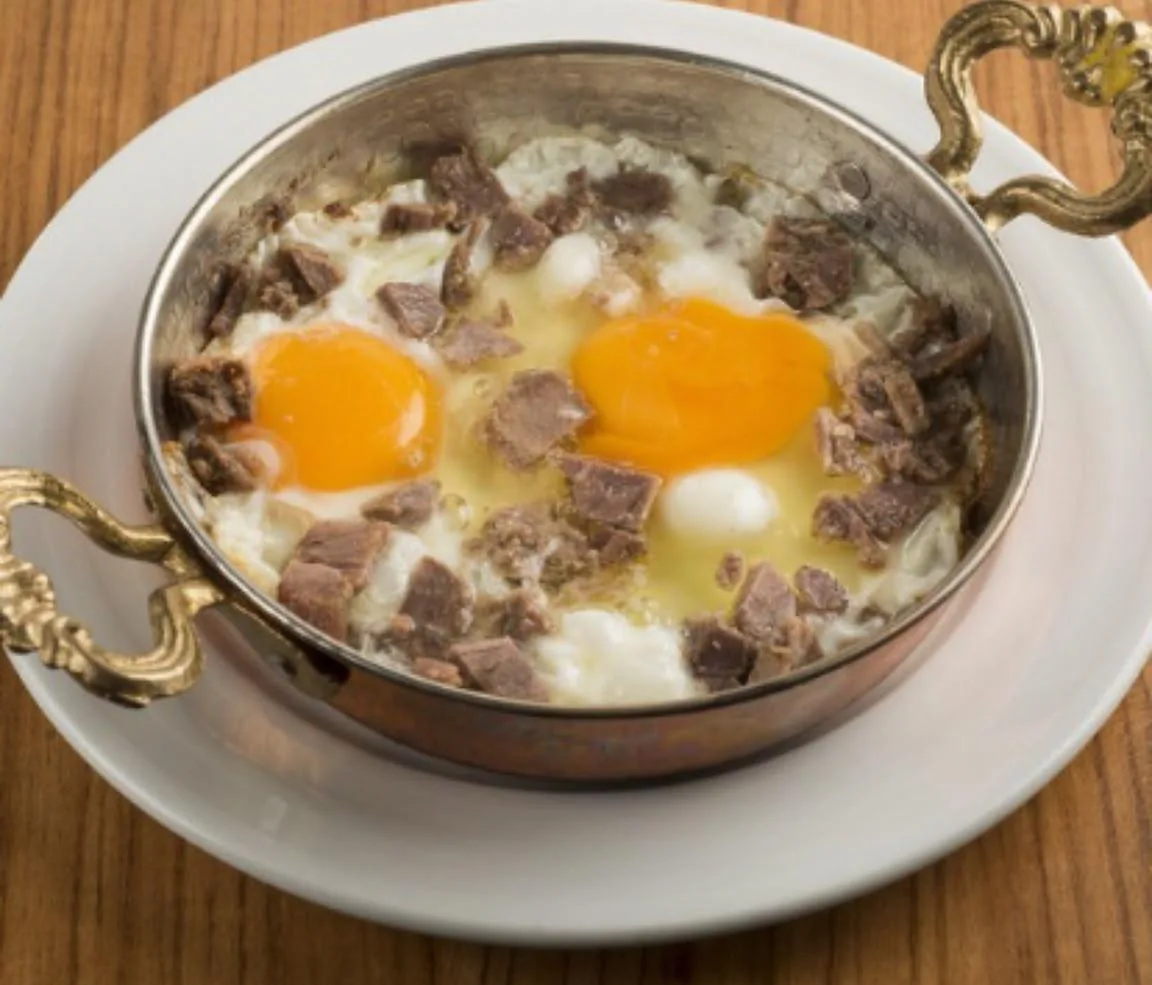 Kavurmali Yumurta